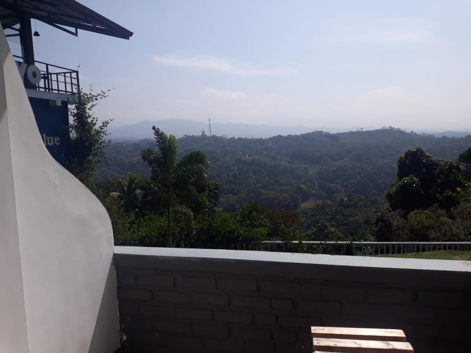 Kandy Gem Inn Blue Hotel Exteriér fotografie
